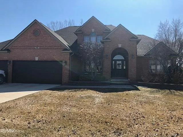 19866 Middle Brook Dr photo 1