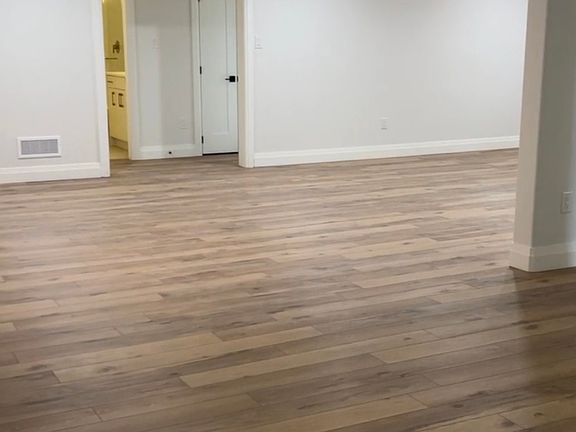 5th image of 601 Sweetbay Cres Room 5