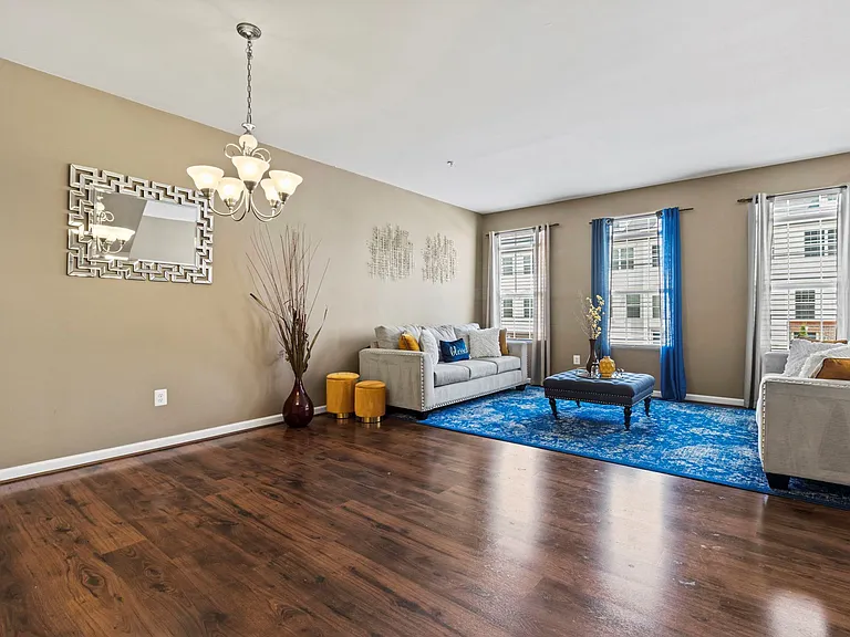 7526 Stonehouse Run Dr — Photo 8