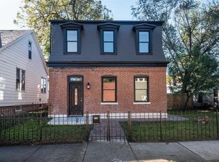 408 E C St, Belleville, IL 62220