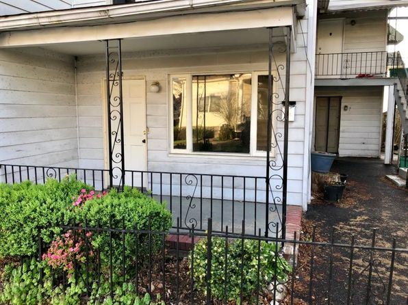 85 La Grange St