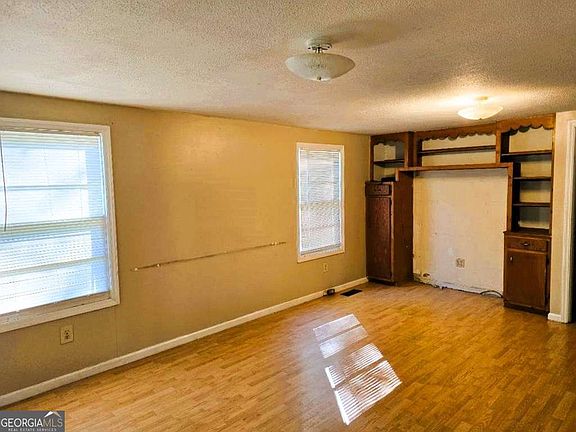 5th image of 358 Camp Brooklyn Rd