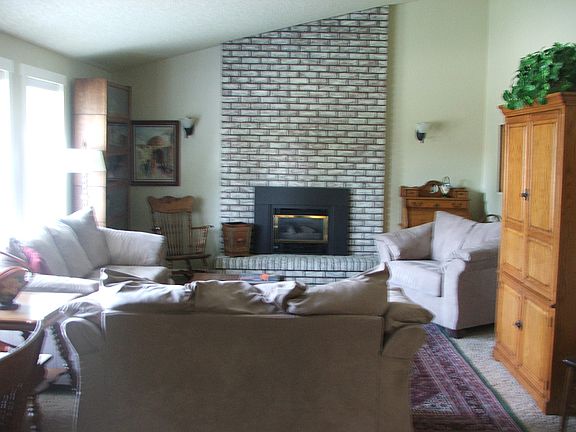 2nd image of 6108 S Moran Dr