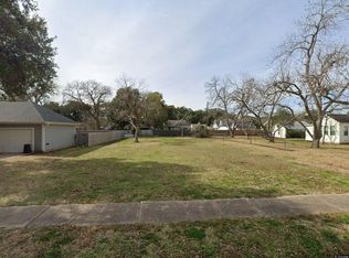 1210 San Jacinto St, Rosenberg, TX 77471