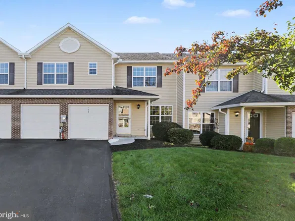 107 Peregrine Ln, Hummelstown, PA 17036