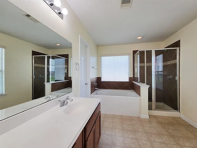 7726 Sagemark Ridge Dr — Photo 21