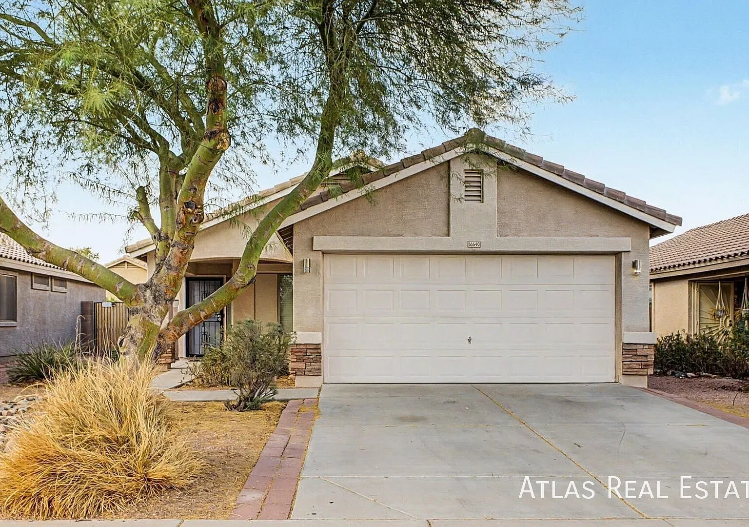 Welcome to your next home in Northwest Ranch in Surprise! — Photo 1