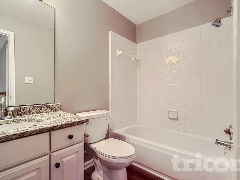 2200 Sugarbirch Dr — Photo 20
