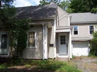 132 Grove St, Athol, MA 01331