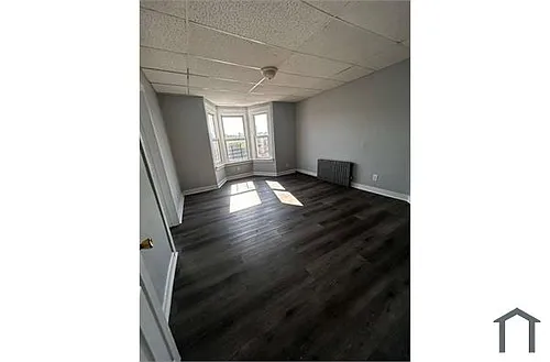 7 Summit St Photo 1