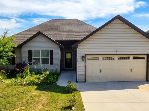 34 Montgomery Rd, Lyman, SC 29365