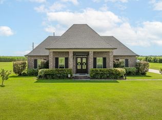 165 Goldsby Dr, Schriever, LA 70395