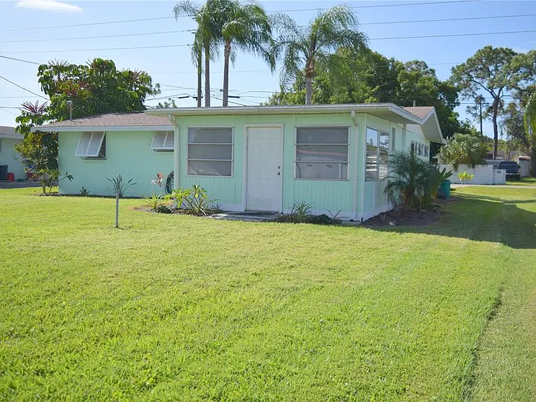 140 W Cowles St — Photo 14