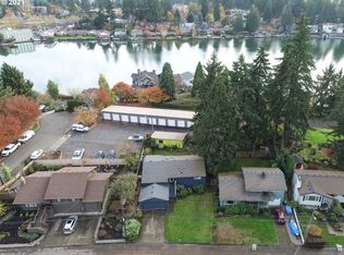326 Lake Bay Ct, Lake Oswego, OR
