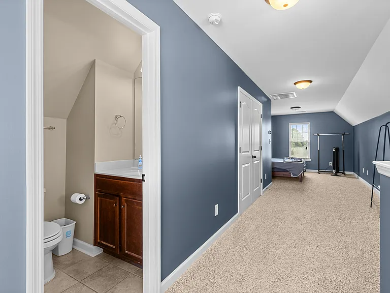 206 Breakwater Dr — Photo 8