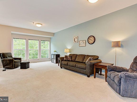3rd image of 8127 Shoal Creek Dr
