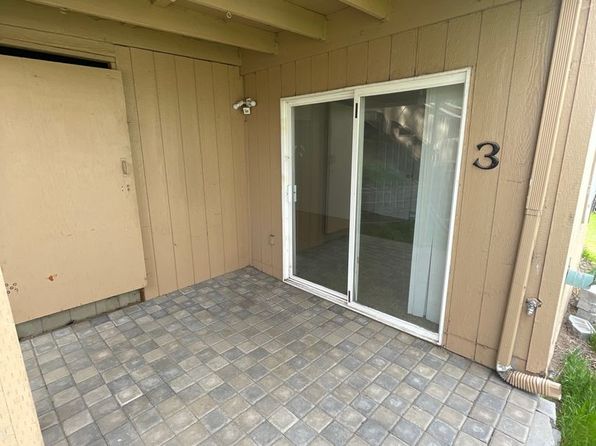 365 NE Loper Ave #1-3