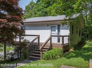 16 Chippewa Trl, Black Mountain, NC 28711