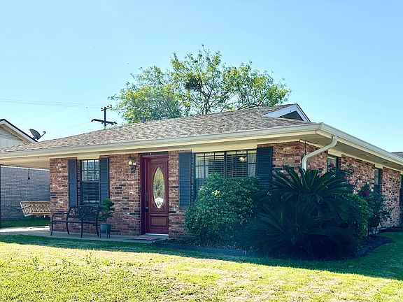 3rd image of 3106 Jennie Dr