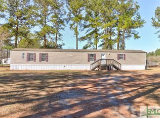 102 Shari Dr, Guyton, GA 31312