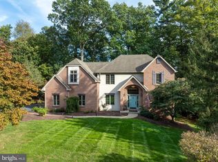 2292 Oak Leaf Dr, State College, PA 16803