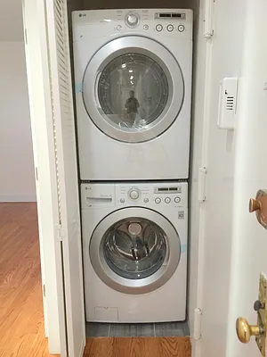 Rented by Uptown Flats LLC | media 29