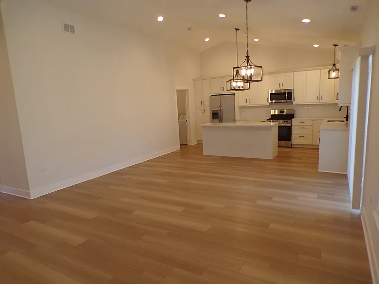33476 N Evergreen Dr — Photo 8