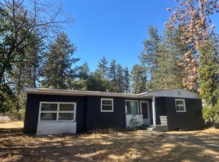 106 N 3rd St, Cheney, WA 99004