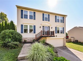 951 Castlegate Cir, Greensburg, PA 15601