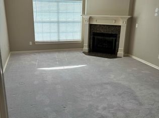 3086 E Cherokee Dr APT 3, Fayetteville, AR 72701