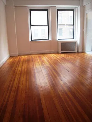 Rented by City Connections Realty | media 7