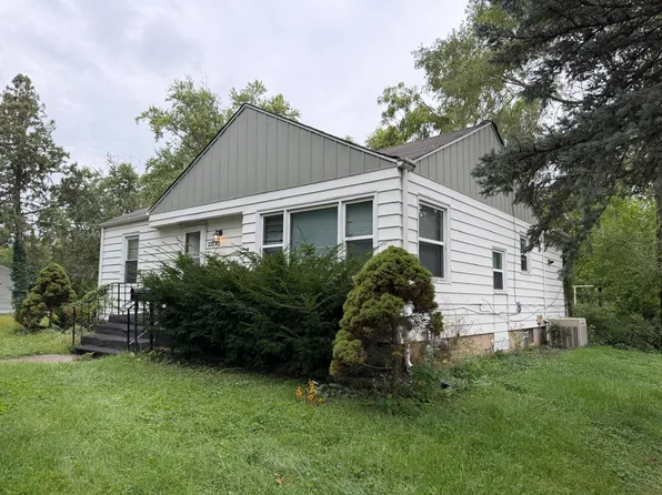 22040 Main St, Richton Park, IL 60471
