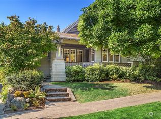 6533 16th Ave NE, Seattle, WA 98115