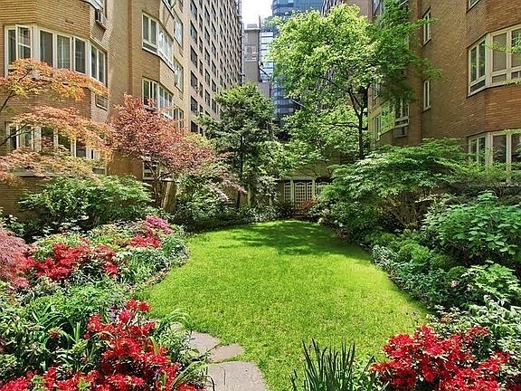 5th image of 333 W 57th St APT 407