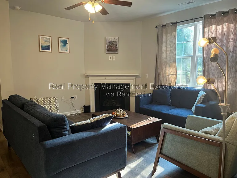 248 Lothian — Photo 7