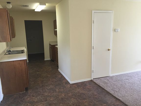 3rd image of 214 Havana Dr