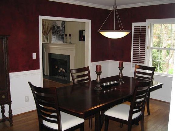 Formal dining room