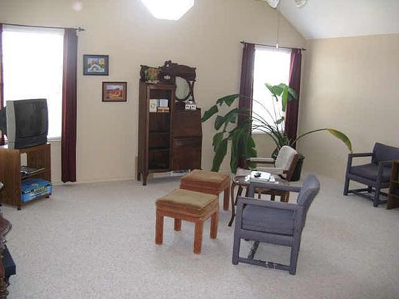 5th image of 2929 Jacobson Dr