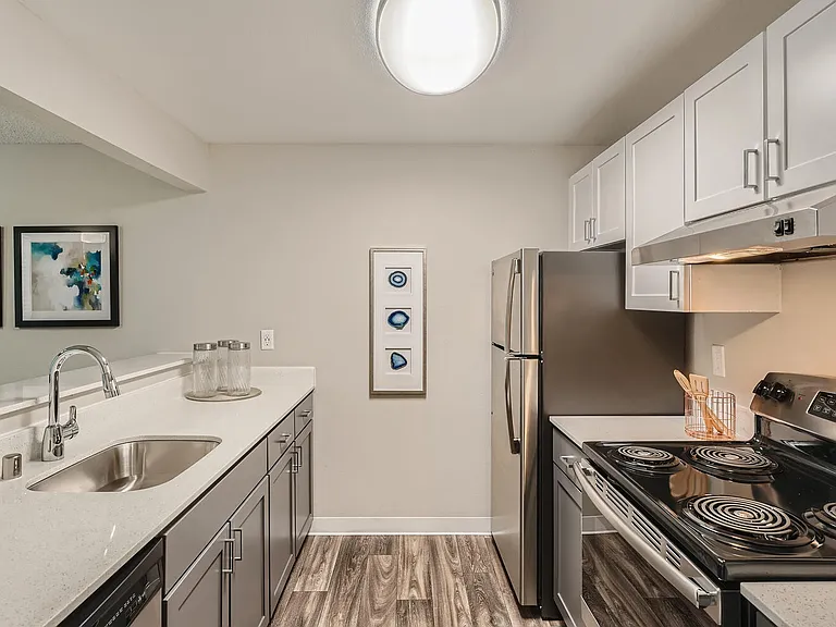 Align Apartments — Photo 2