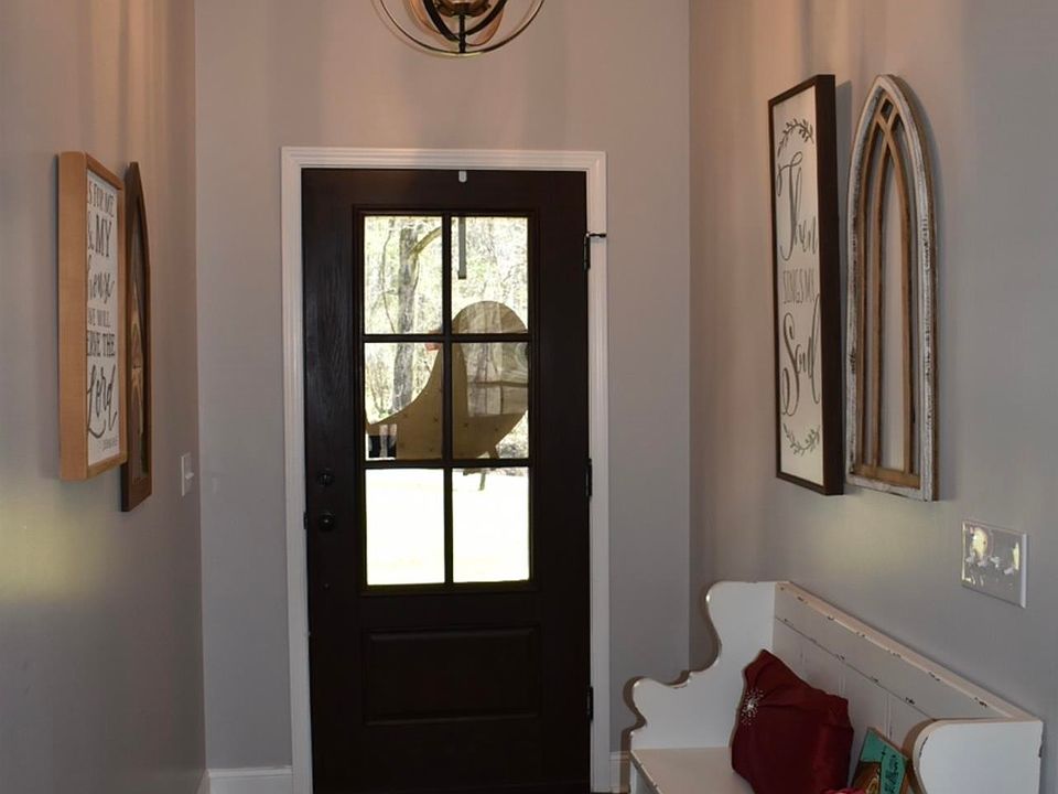 154 Franklin St, Selmer, TN 38375 Zillow