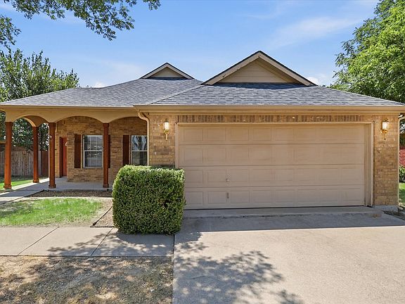 5th image of 3003 Lake Ridge Dr
