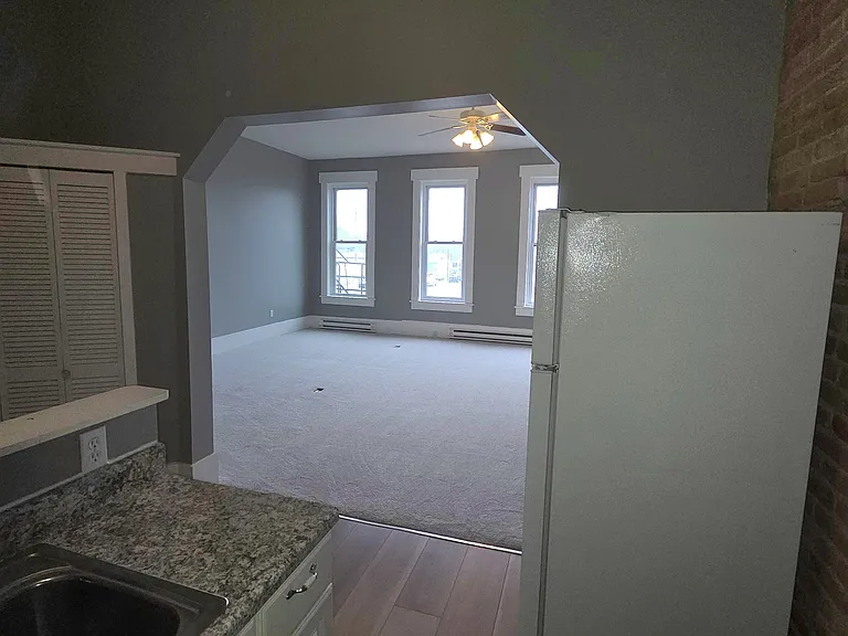 5 W Sandusky St #A — Photo 6