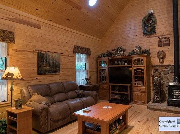 2nd image of 248 Gallagher Dr