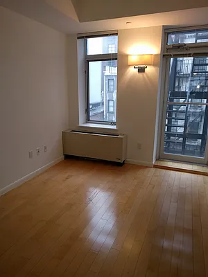 Rented by Urban Vue Properties | media 19