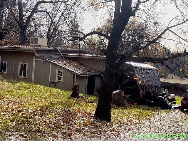 1st image of 11390 Forest Oaks