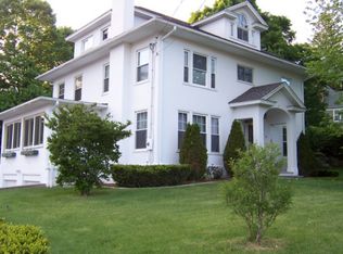 27 Spencer St, Winsted, CT 06098