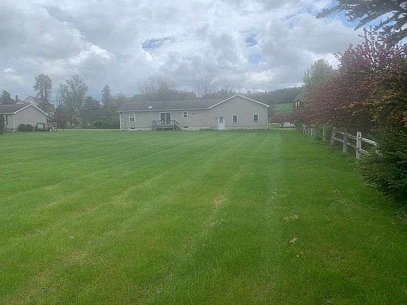 2nd image of 171 William Cir
