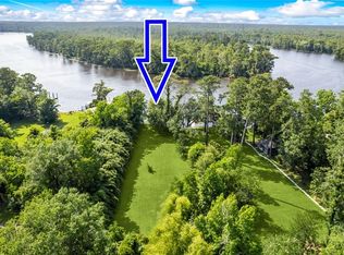NULLA Deloaks Dr, Madisonville, LA 70447