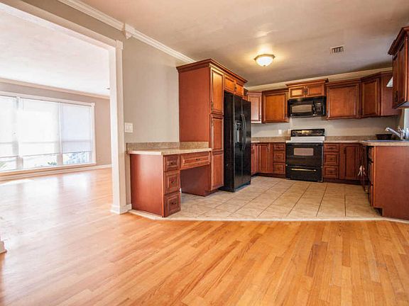 3rd image of 1420 Bellemeade Blvd