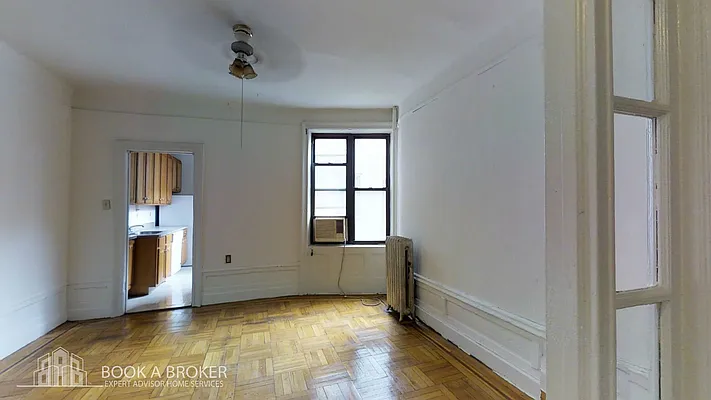 Rented by Book A Broker | media 9